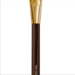 TF cream foundation brush